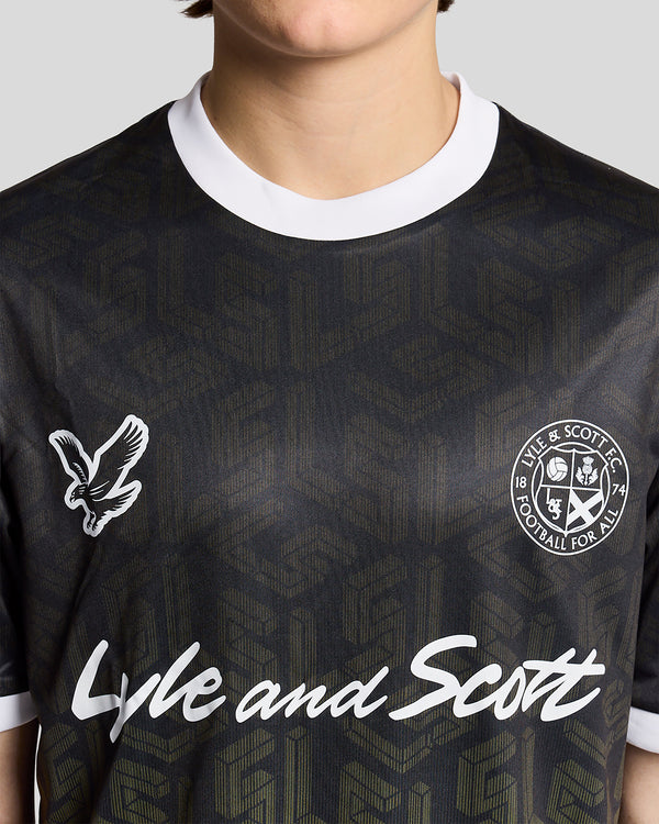 LYLE & SCOTT Ombre Emblem Football Shirt | Jet Black