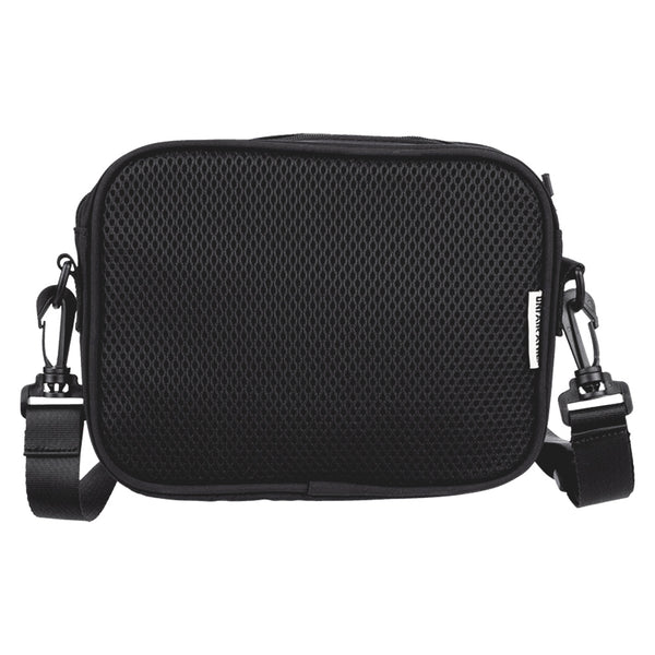 UNFAIR ATHLETICS Elementary Shoulder Bag | Black
