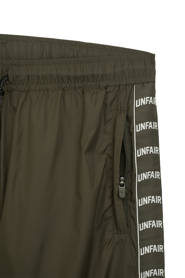 ❌ SALE ❌ UNFAIR ATHLETICS Trainingshose Curved Tape Trackpants | Olive